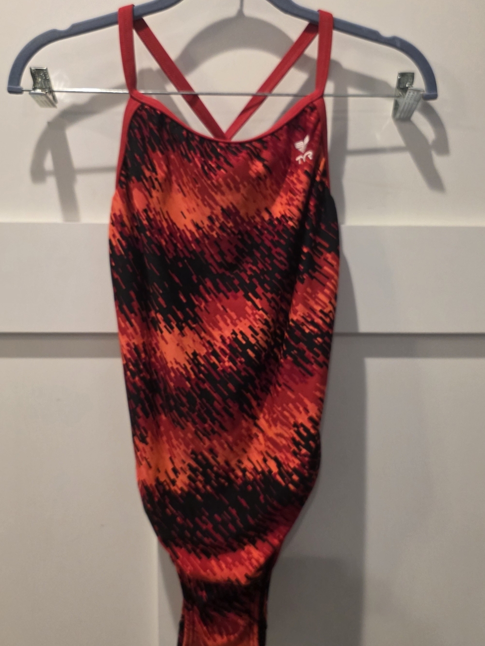 TYR Swimsuit Women's One Piece Size 26 Black Red Accents Racerback Athletic